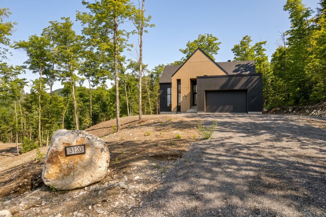 House in Saint Come, Quebec, Canada 1 - 18644096
