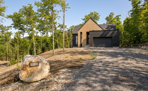 Maison à Saint Come, Québec, Canada 1