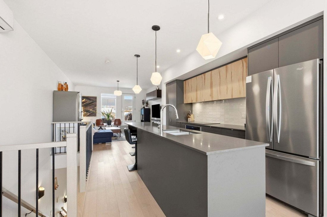 Condo in Montréal, Quebec, Canada 3 - 18643979