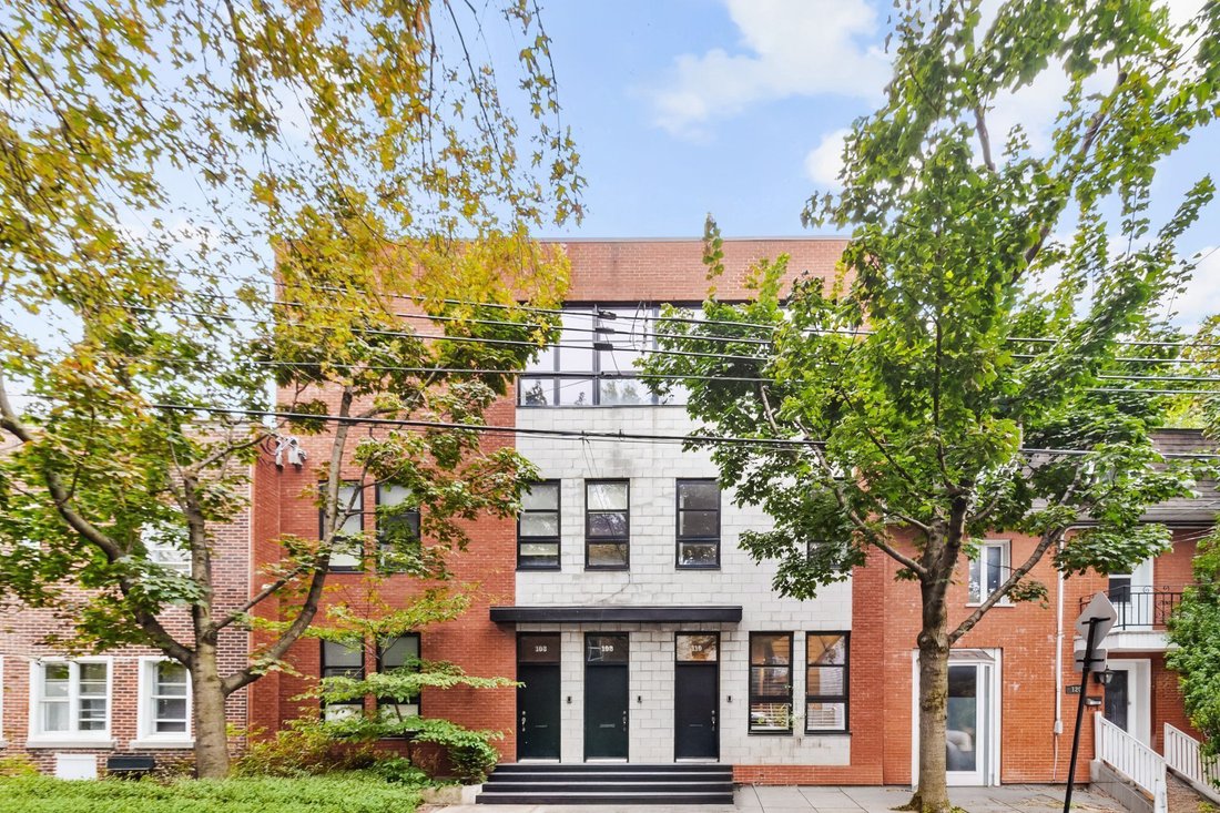 Condo in Montréal, Quebec, Canada 1 - 18644010
