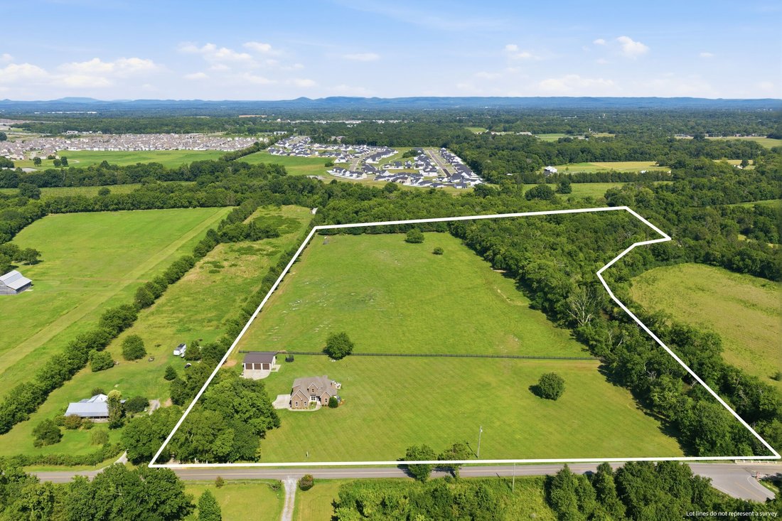 Farm Ranch in Murfreesboro, Tennessee, United States 2 - 18642230