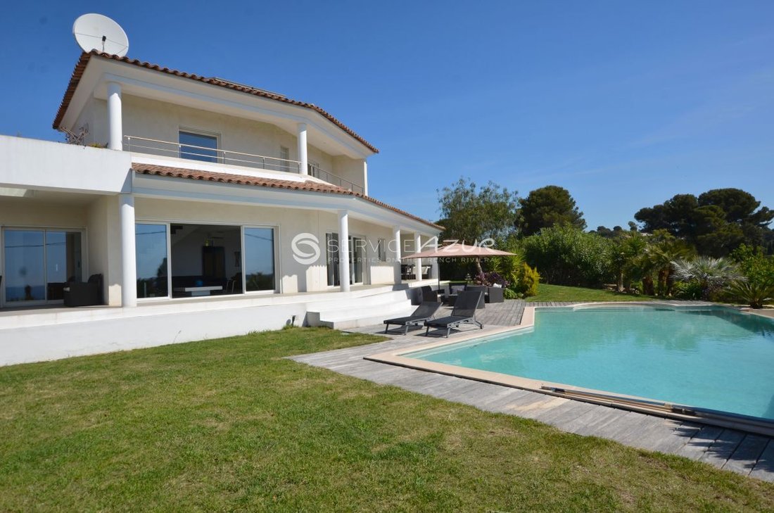 Villa in Centre, Vallauris, France 2 - 18644846