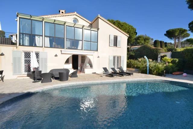 Villa in Fontmerle, Antibes, France 2 - 16506140