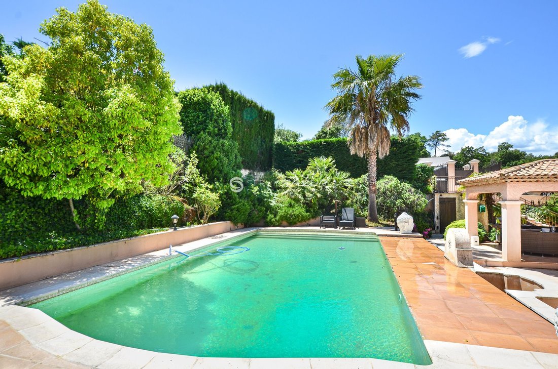 Villa in Village-Saint Julien-Saint Pierre, Biot, France 4 - 18644798