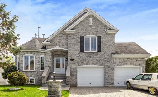 House in L'Assomption, Quebec, Canada 1