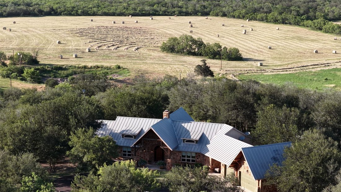 Farm Ranch in Lockhart, Texas, United States 1 - 18646863