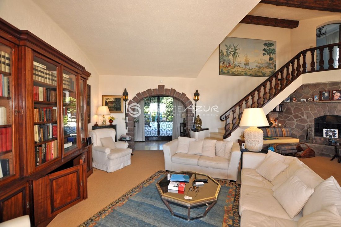 Villa in Les Issambres, Roquebrune-sur-Argens, France 4 - 18644618