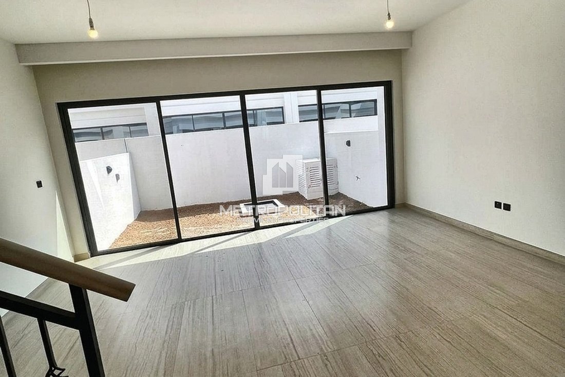 Townhouse in Al Hebiah 5, Al Hebiah, Dubai 2 - 18644599