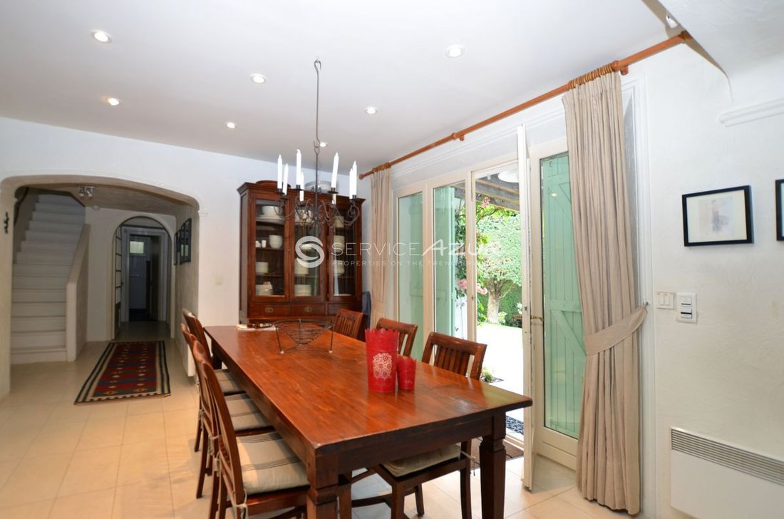 Villa in Mougins, Provence-Alpes-Côte d'Azur, France 3 - 18644215