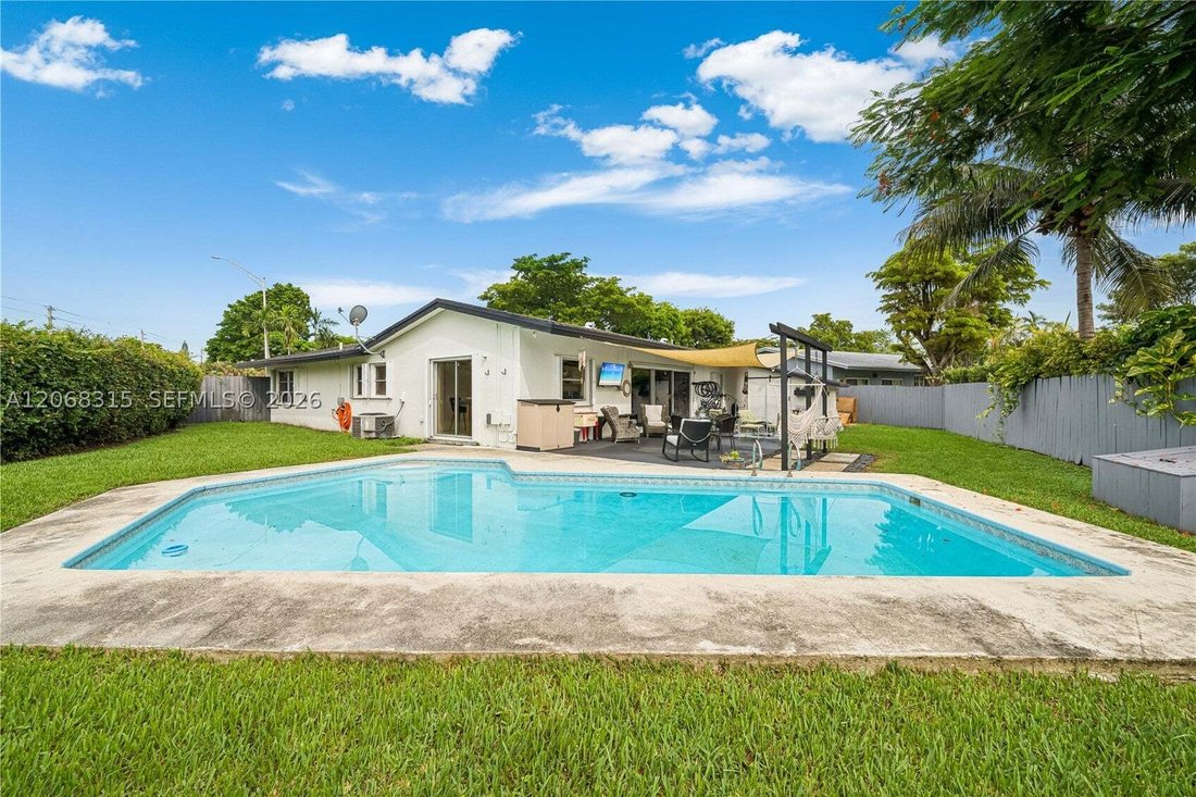 House in West Miami, Florida, United States 5 - 18628368