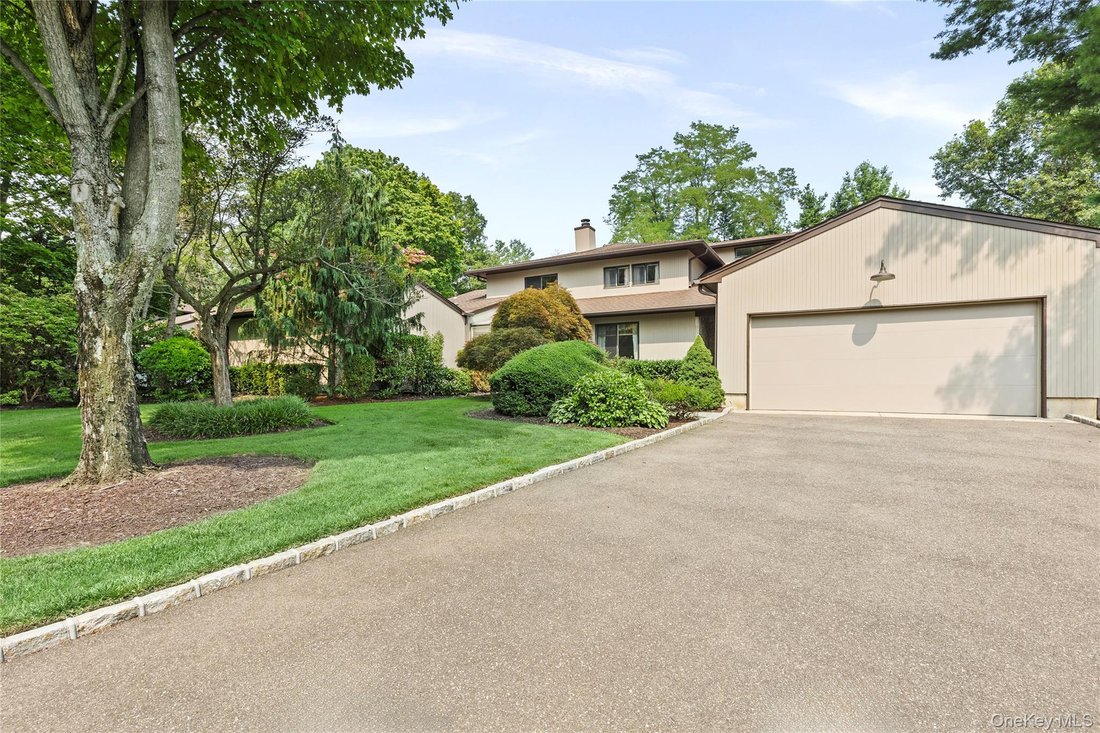 Condo in Manhasset, New York, United States 1 - 18646772
