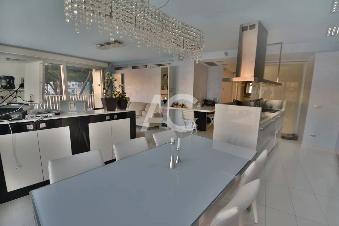 Apartment in Fontmerle, Antibes, France 4 - 16780431