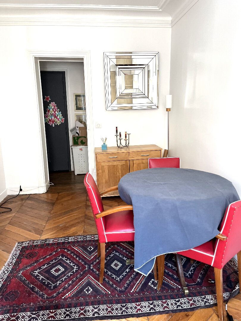 Apartment in Grange Aux Belles-Terrage, Paris 10e Arrondissement, Paris 4 - 18647785