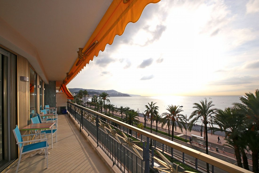 Apartment in Liberation, Nice, France 1 - 18644974