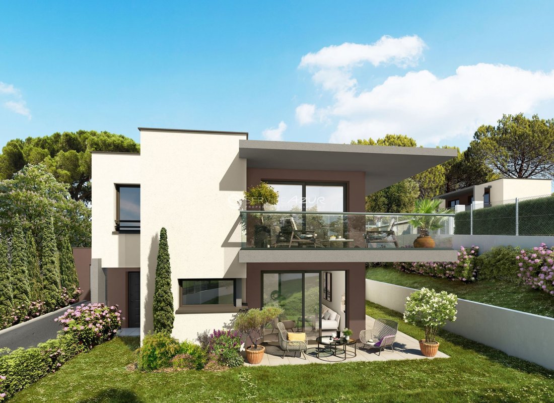 Villa in Centre-Haut de Cagnes, Cagnes-sur-Mer, France 1 - 18645079