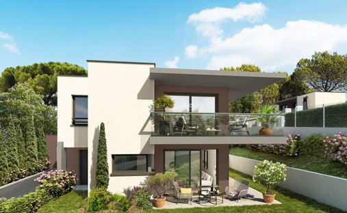 Villa in Centre-Haut de Cagnes, Cagnes-sur-Mer, France 1