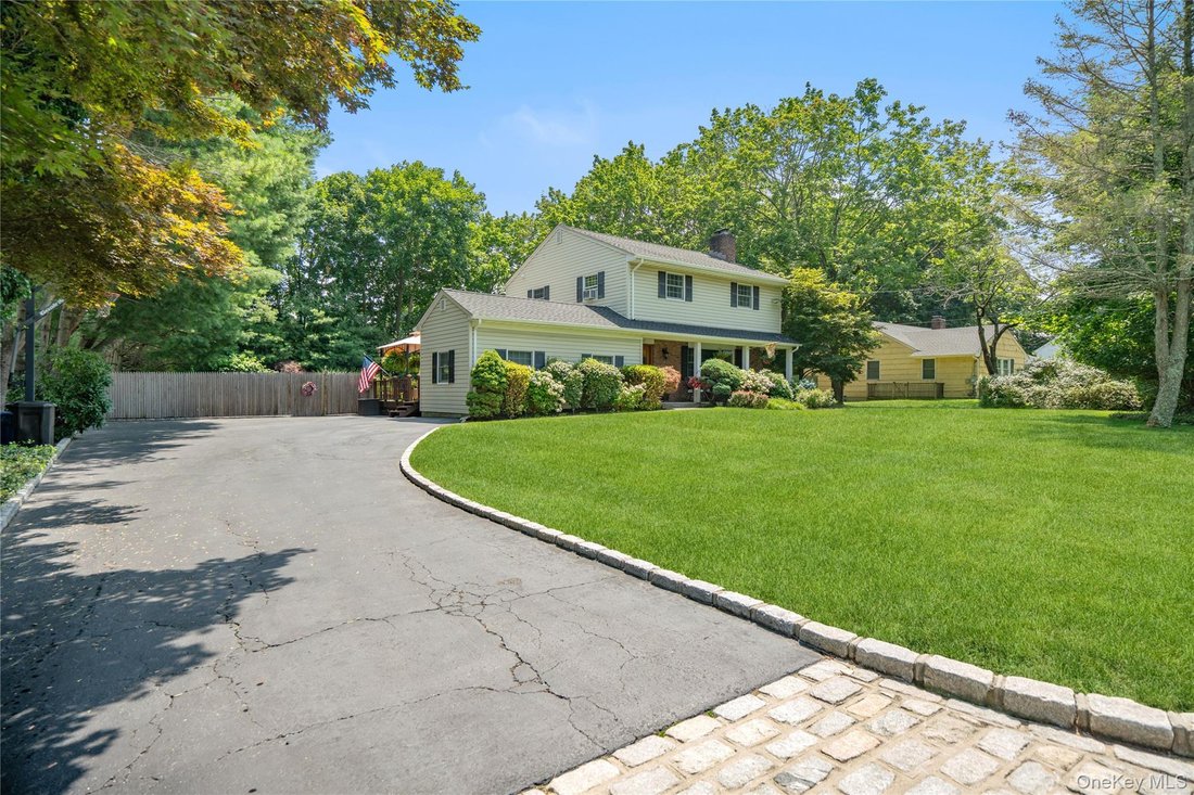 House in Stony Brook, New York, United States 2 - 18646703