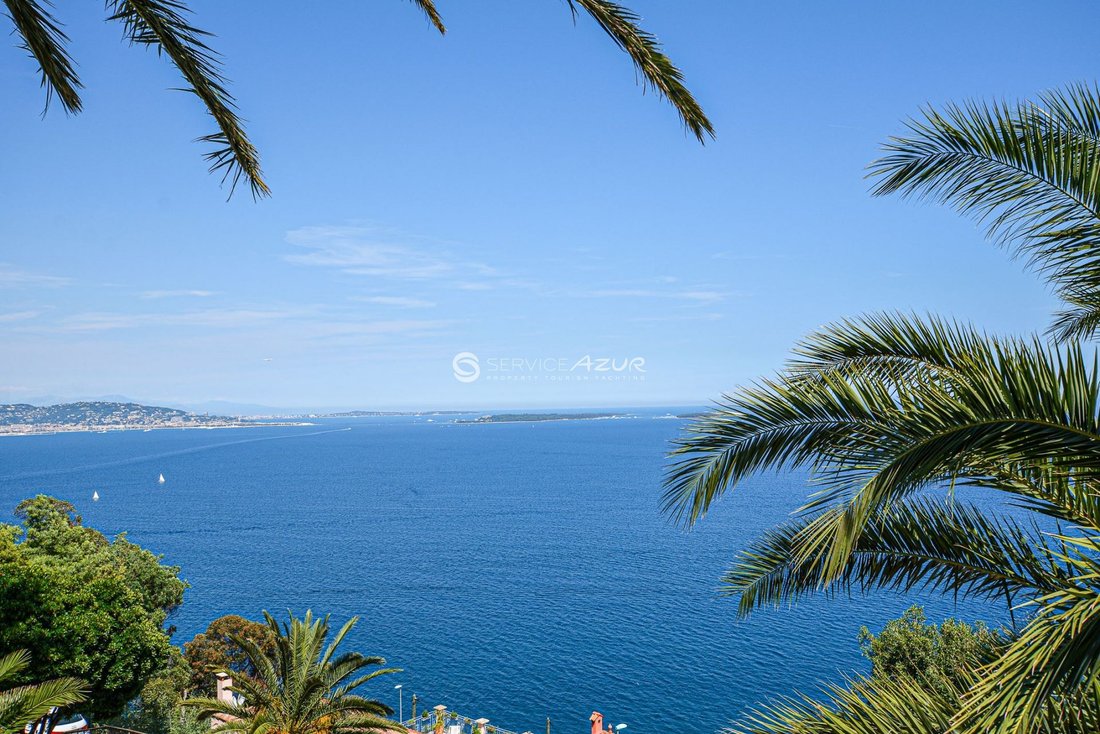 Villa in Théoule-sur-Mer, Provence-Alpes-Côte d'Azur, France 4 - 18644540