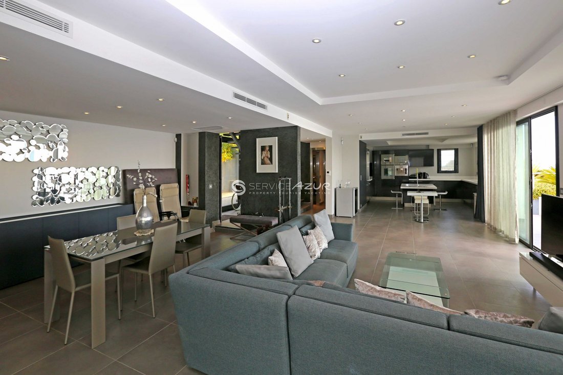 Villa in Frejus, Provence-Alpes-Côte d'Azur, France 4 - 18644898