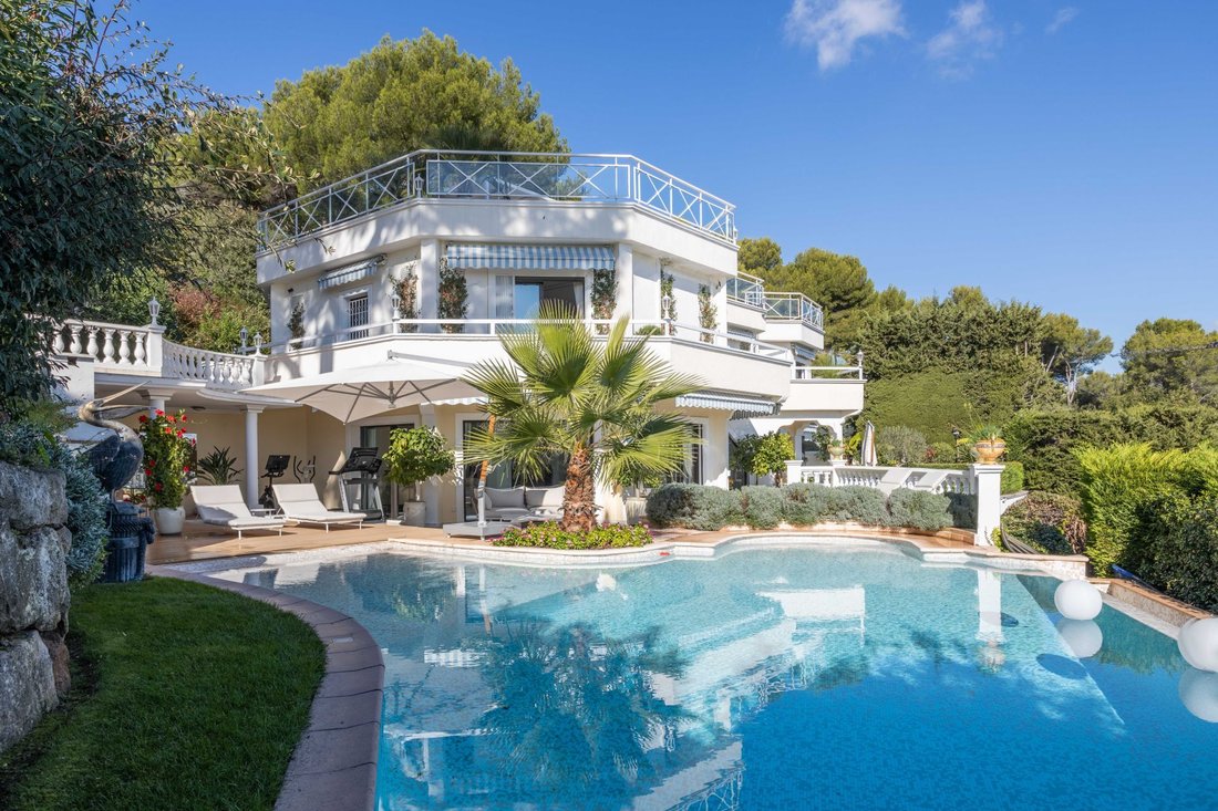 Villa in Centre, Vallauris, France 1 - 18645069