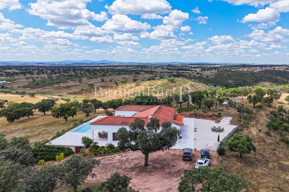 Finca en Alandroal (Nossa Senhora da Conceicao), Sao Bras dos Matos (Mina do Bugalho) e Juromenha (Nossa Senhora do Loreto), Distrito de Évora, Portugal 5 - 18647590
