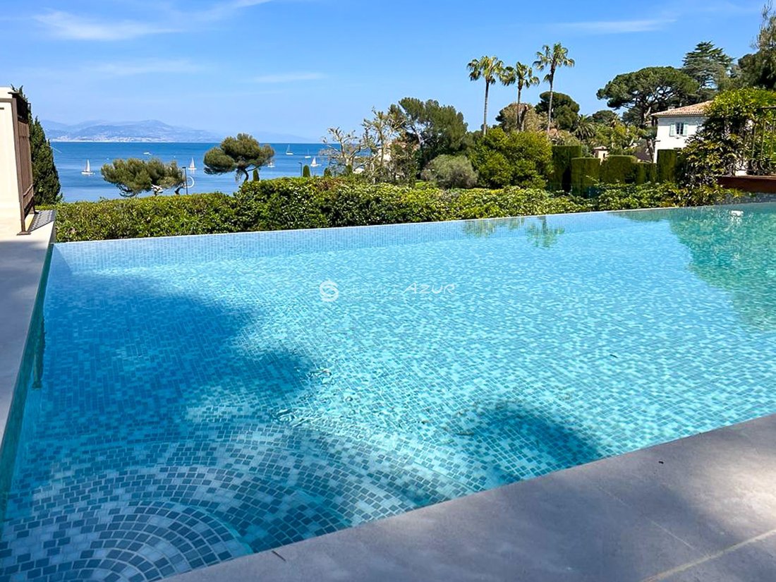 Villa in Vieille Ville, Antibes, France 5 - 18644855