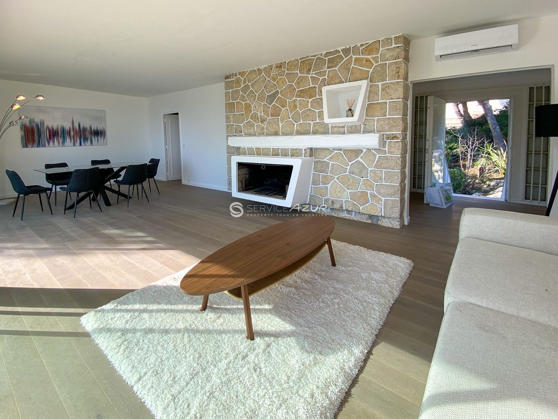 Villa in Vieille Ville, Antibes, France 3 - 18645109