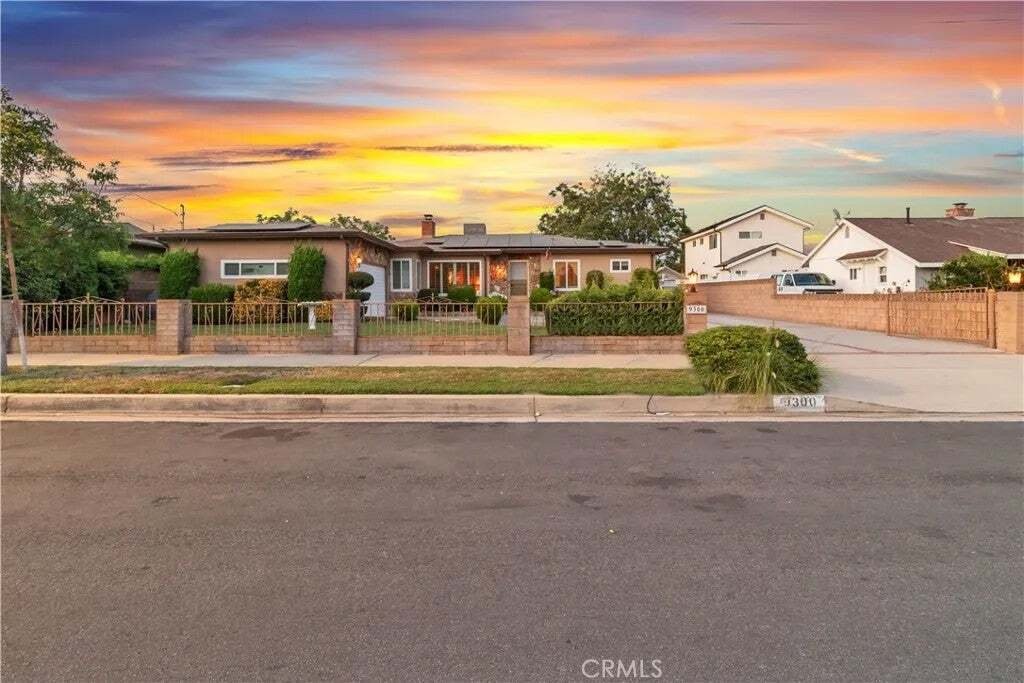 House in Los Angeles, California, United States 3 - 18646567