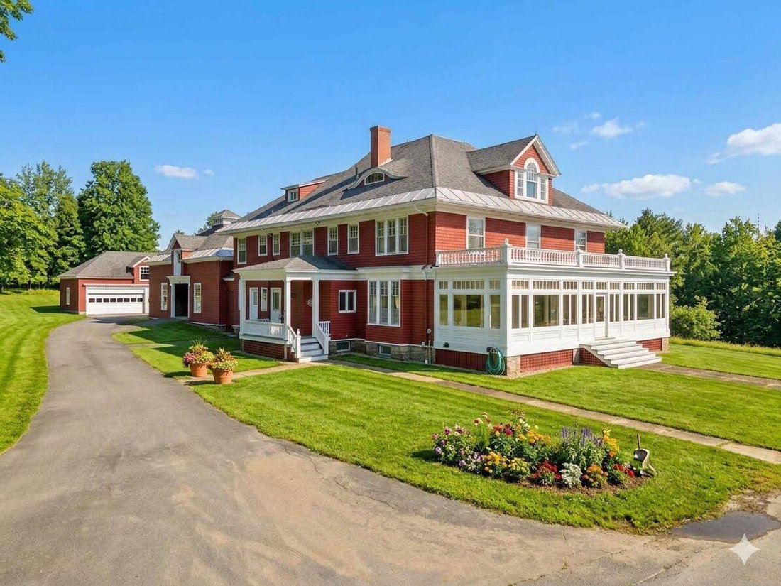 House in Wilton, Maine, United States 1 - 17417753