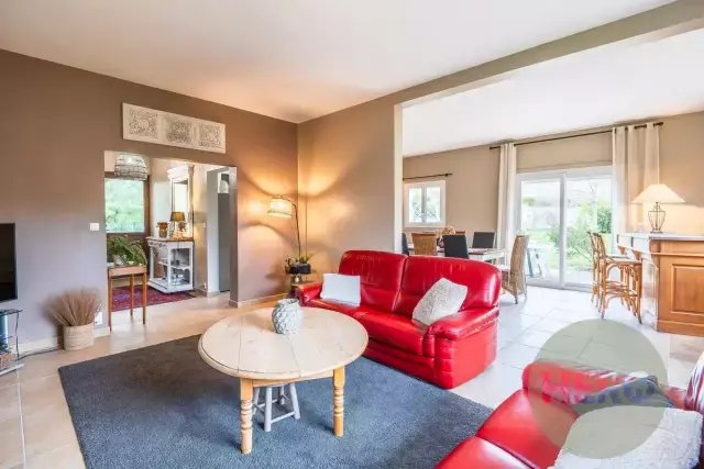 House in Jouars-Pontchartrain, Ile-de-France, France 5 - 17280987