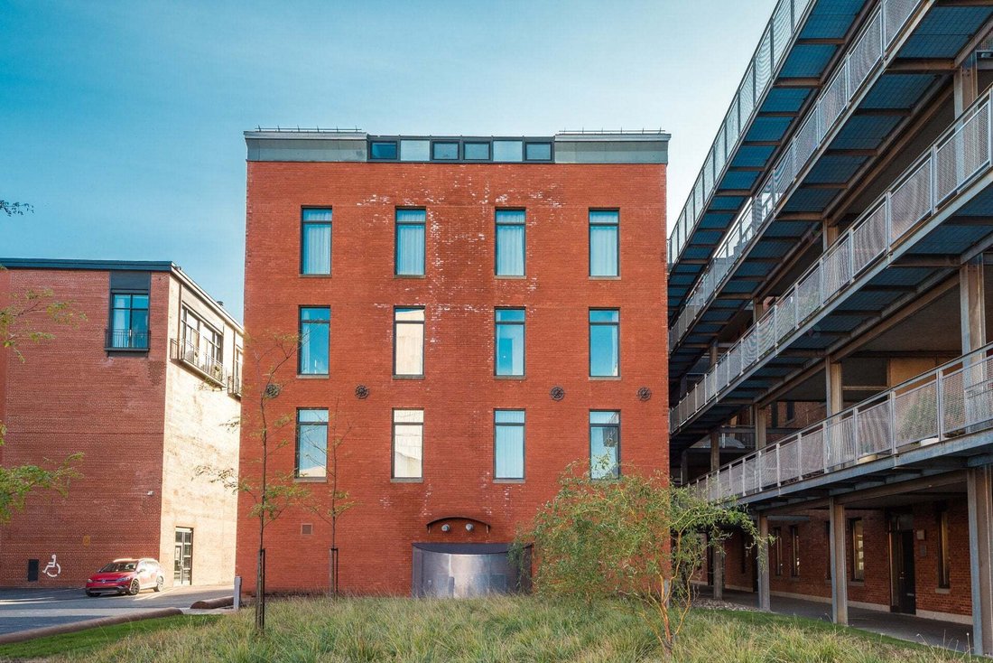 Condo in Montréal, Quebec, Canada 2 - 18644059