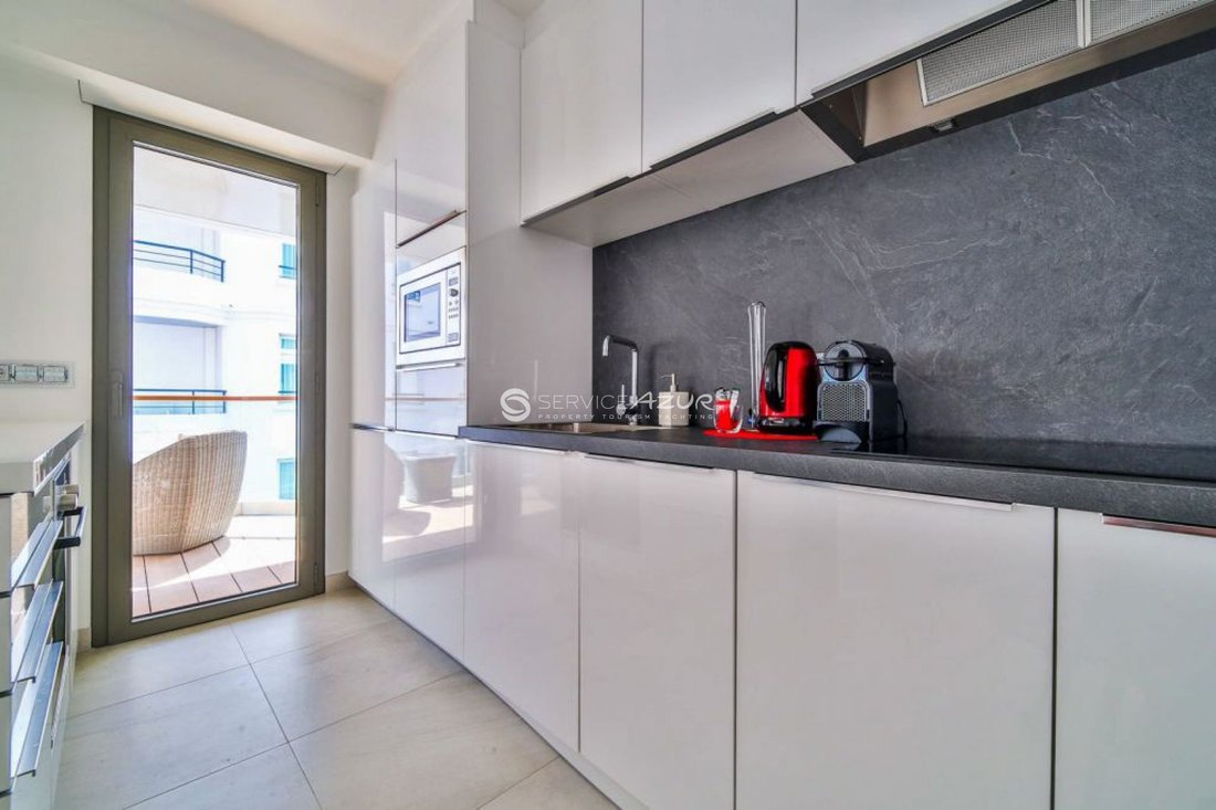 Apartment in Cannes, Provence-Alpes-Côte d'Azur, France 3 - 18644960