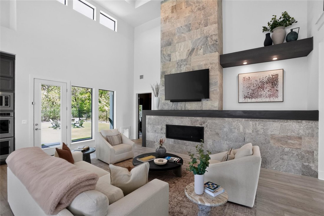 House in Austin, Texas, United States 5 - 18646242