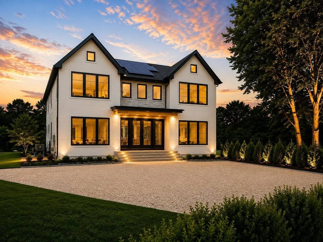 House in Southampton, New York, United States 1 - 17862586