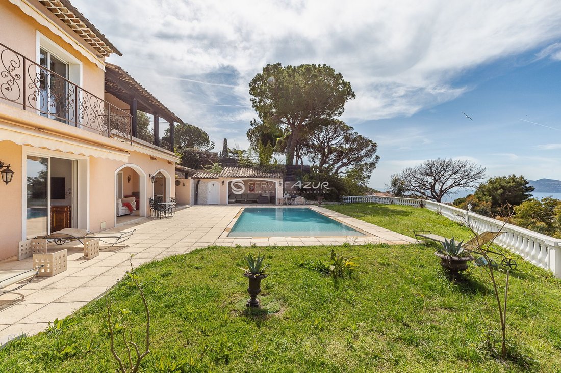 Villa in Cannes, Provence-Alpes-Côte d'Azur, France 4 - 18644682