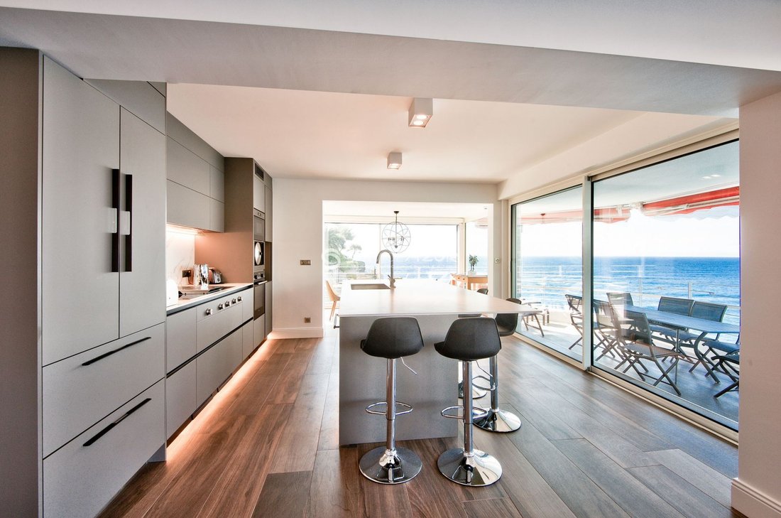 Apartment in Liberation, Nice, France 5 - 18644978