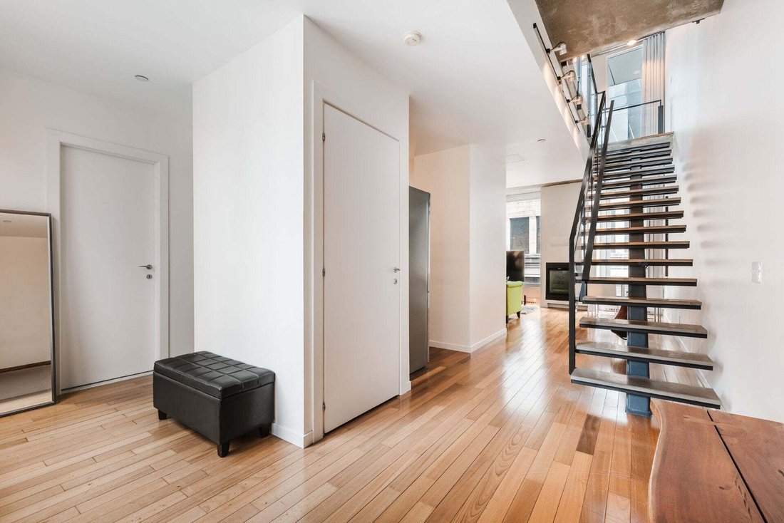 Condo in Montréal, Quebec, Canada 3 - 18644224