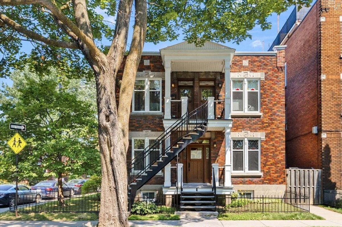 House in Montréal, Quebec, Canada 1 - 18644327