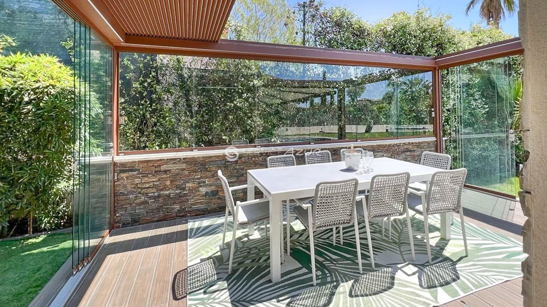 Villa in Vieille Ville, Antibes, France 3 - 18645237