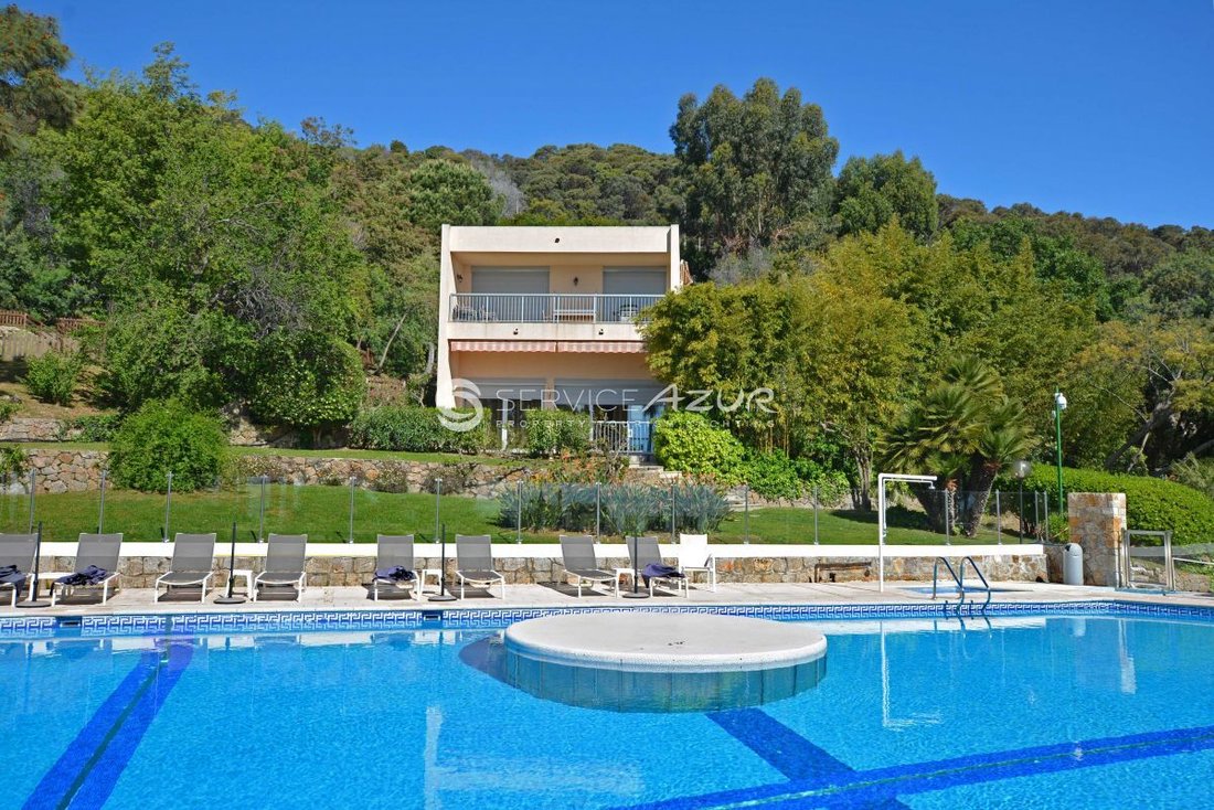 Villa in Cannes, Provence-Alpes-Côte d'Azur, France 2 - 18644612