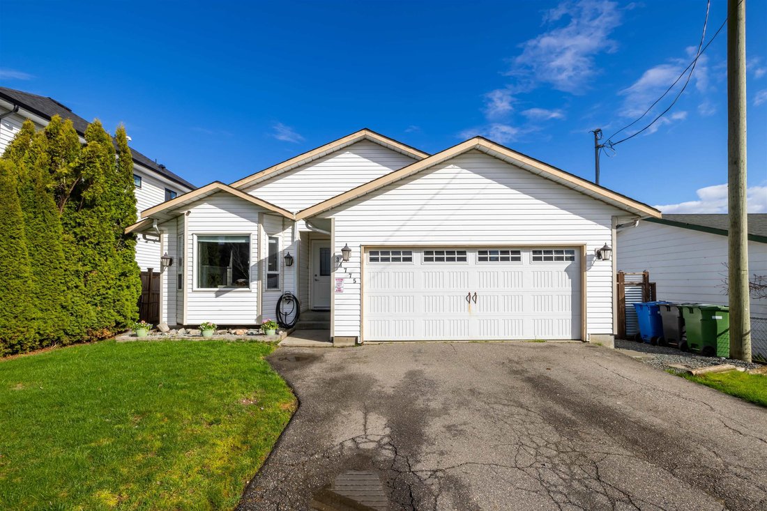 House in Abbotsford, British Columbia, Canada 1 - 18643128