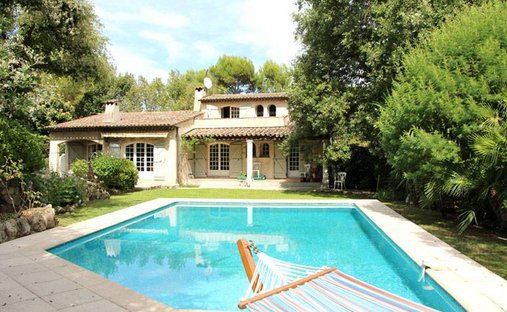Villa in Mougins, Provence-Alpes-Côte d'Azur, France 1