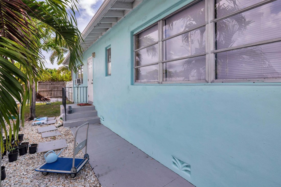 House in West Palm Beach, Florida, United States 3 - 17939329