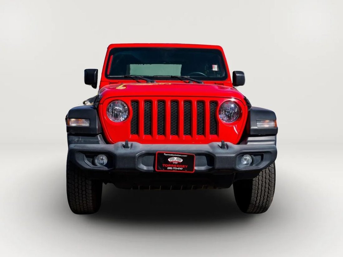 Suv in Fort Bliss, Texas, United States 2 - 12575519