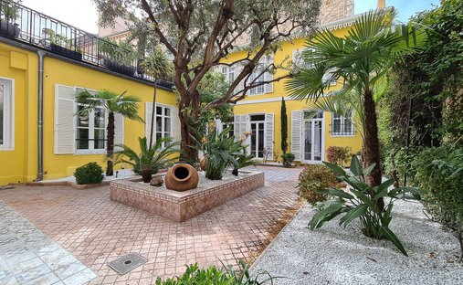 Villa in Cannes, Provence-Alpes-Côte d'Azur, France 1