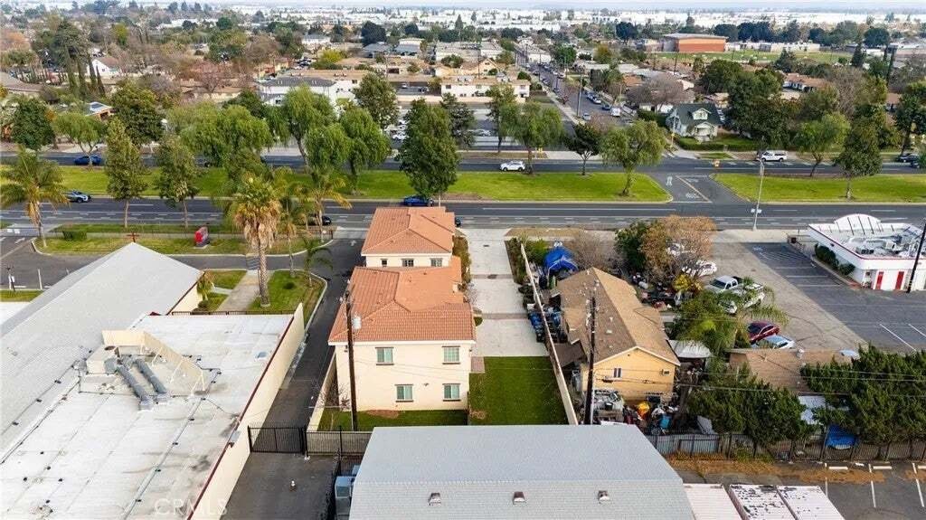 House in Ontario, California, United States 4 - 16905585