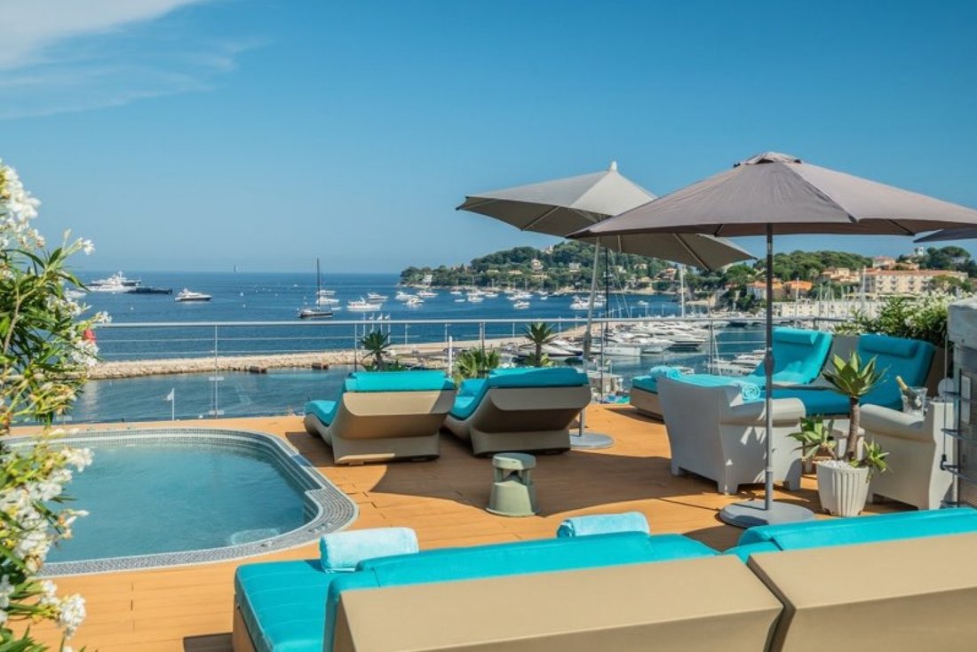Villa in Saint-Jean-Cap-Ferrat, Provence-Alpes-Côte d'Azur, France 1 - 18644761