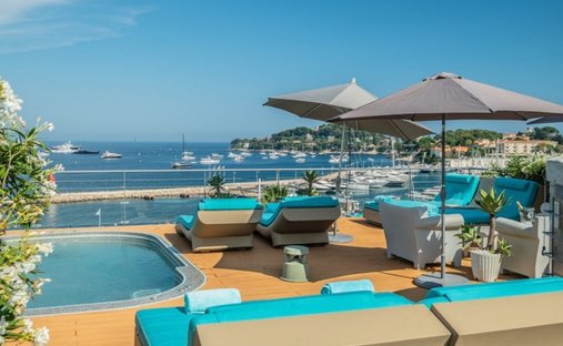 Villa in Saint-Jean-Cap-Ferrat, Provence-Alpes-Côte d'Azur, France 1