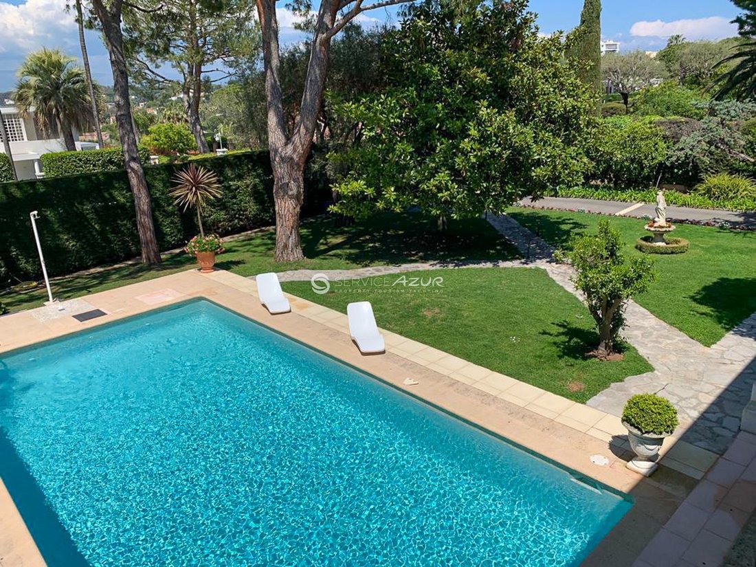 Villa in Vieille Ville, Antibes, France 5 - 18645221