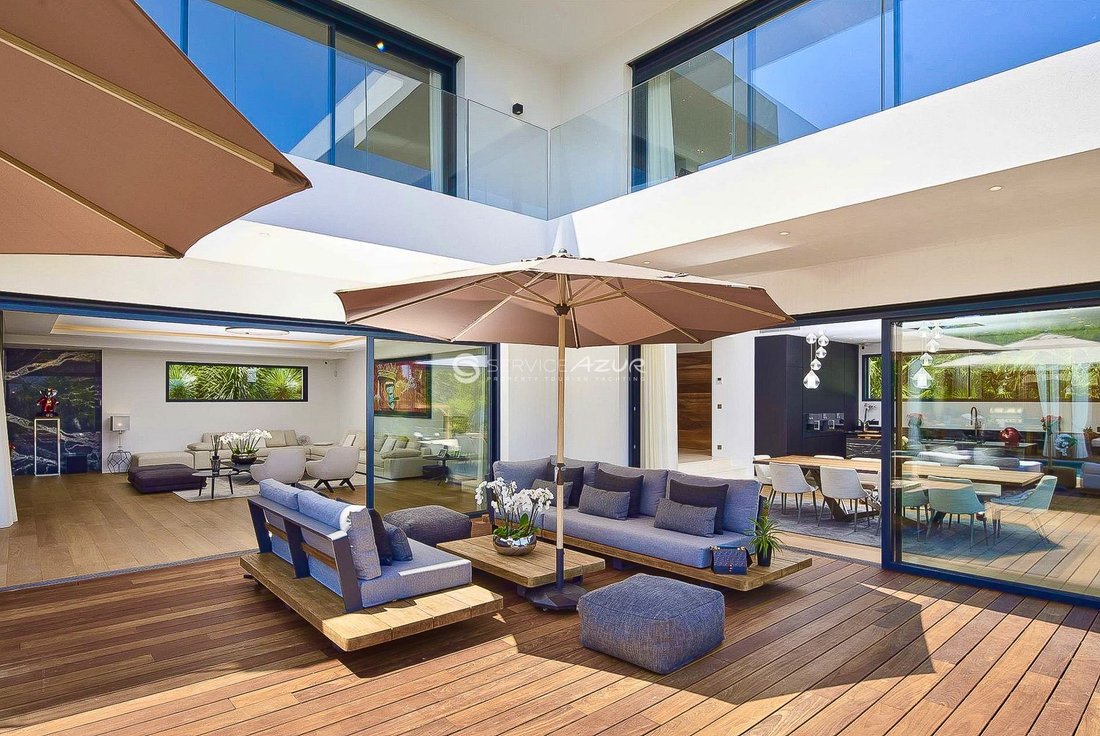Villa in Mougins, Provence-Alpes-Côte d'Azur, France 4 - 18645222